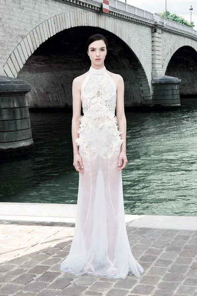 Look 3